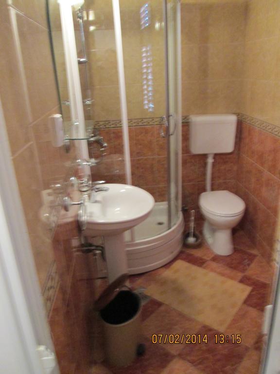 Guest House Ivo Jovanovic Sveti Stefan Buitenkant foto