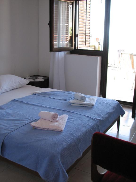 Guest House Ivo Jovanovic Sveti Stefan Buitenkant foto